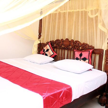 Sun Rest Mirissa Hotel Banduramulla ภายนอก รูปภาพ
