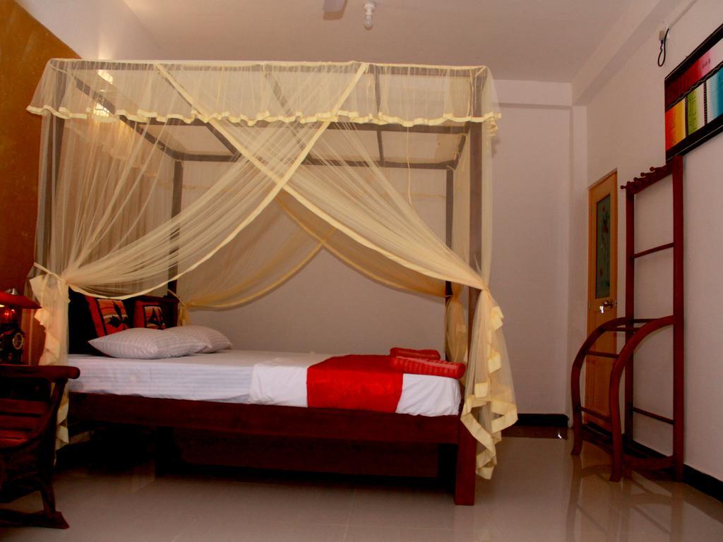 Sun Rest Mirissa Hotel Banduramulla ภายนอก รูปภาพ