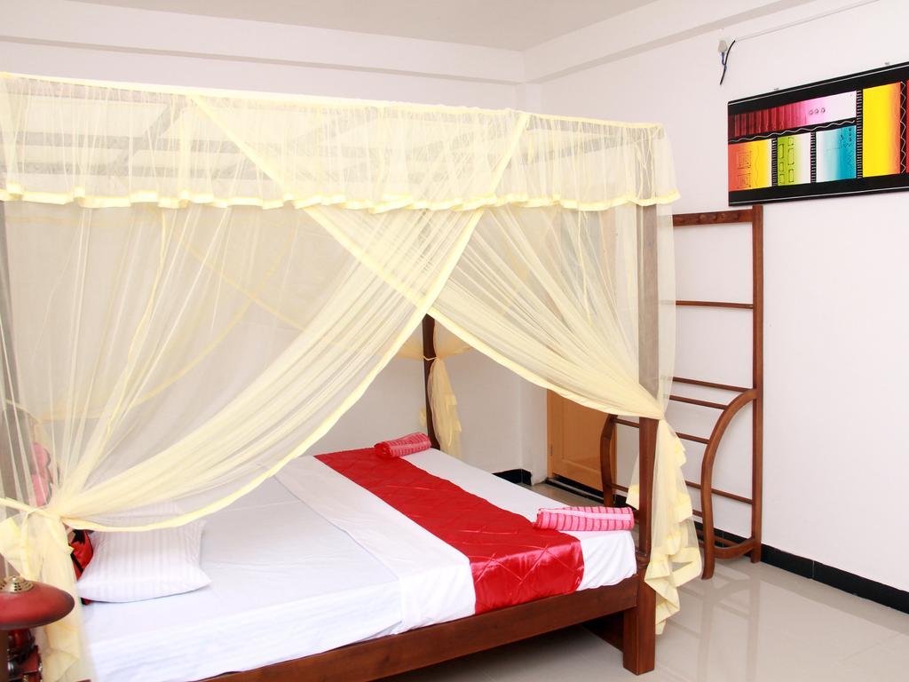 Sun Rest Mirissa Hotel Banduramulla ภายนอก รูปภาพ