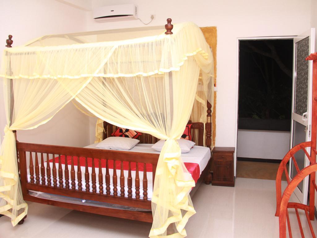 Sun Rest Mirissa Hotel Banduramulla ภายนอก รูปภาพ