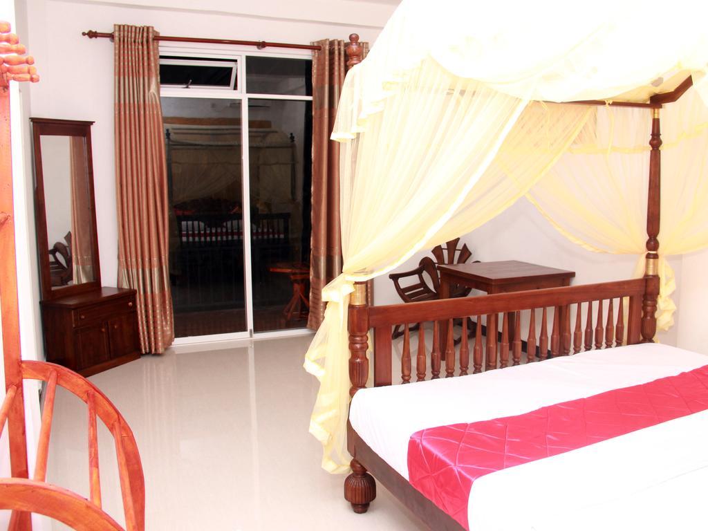Sun Rest Mirissa Hotel Banduramulla ภายนอก รูปภาพ